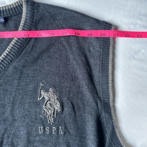 Old Money U.S. Polo Assn. 2XL knitted V-neck sweater vest Gray Emblem Size L - Picture 5 of 8